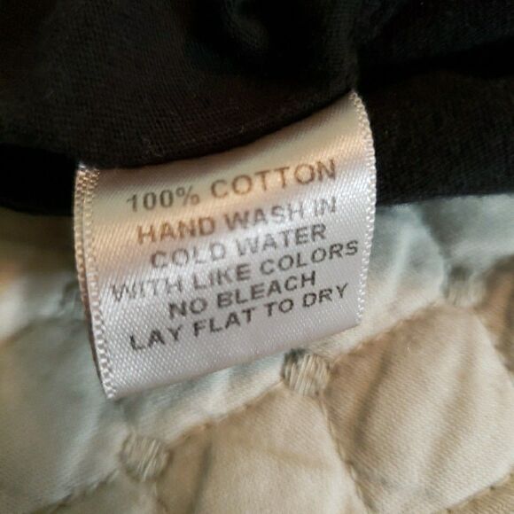 Giraffe V-Neck T-Shirt Black Gray Tonal Lightweight Tee Womens Juniors Sz Medium - Picture 9 of 11